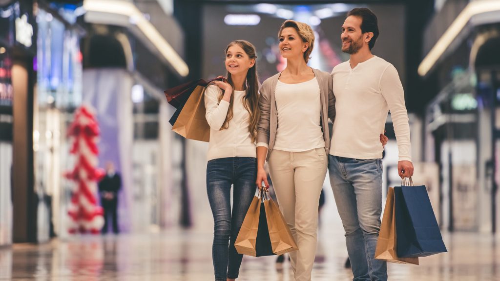 Establishing Credit: Tips to Help You Manage Your First Credit Card